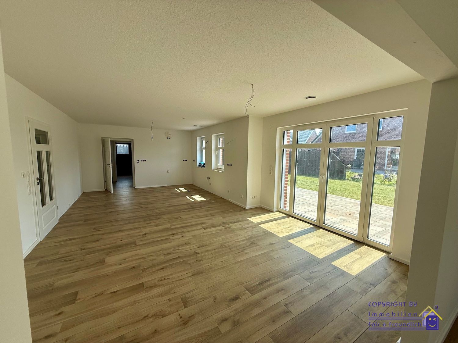 Ein- Zweifamilienhaus in Norden Neubau