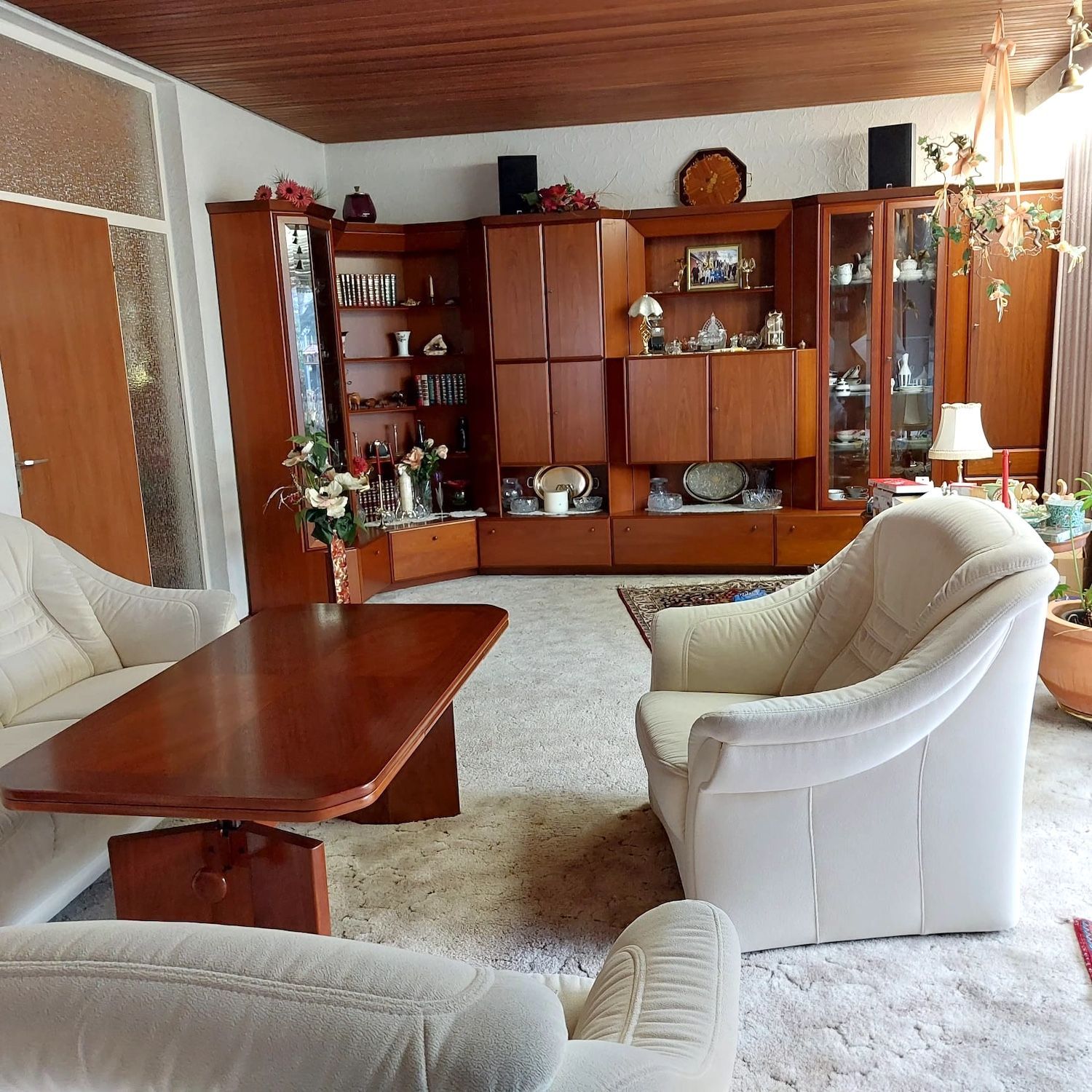 Großzügiger Bungalow mit Garage und Sauna auf weitläufigem Grundstück in Rhauderfehn Klostermoor