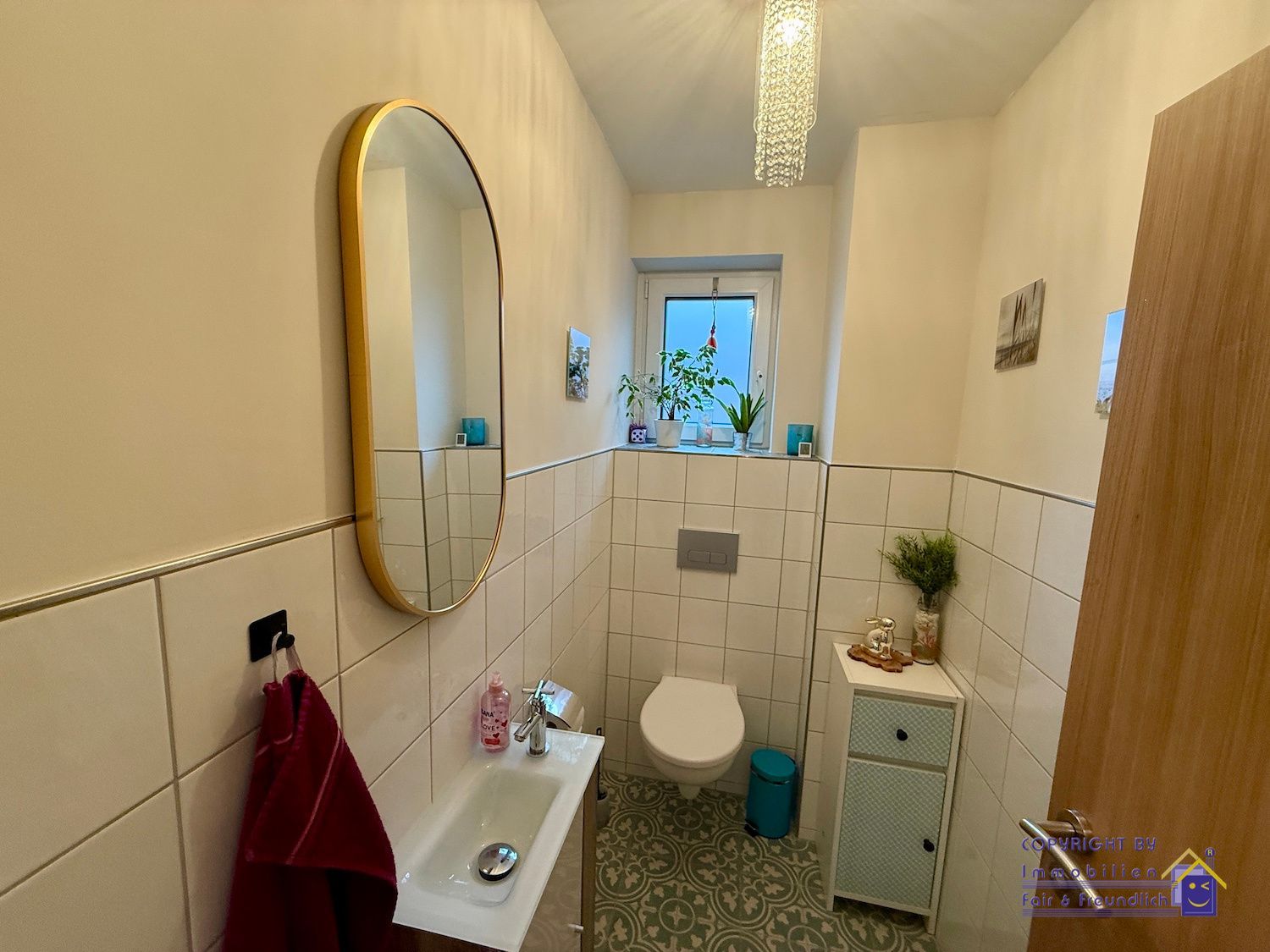 Modernisiertes Einfamilienhaus mit PV-Anlage, Wärmepumpe & modernem Komfort in Papenburg Obenende