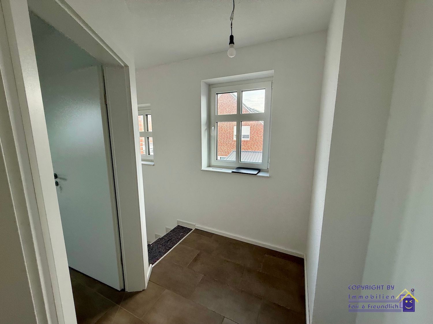 Ein- Zweifamilienhaus in Norden Neubau