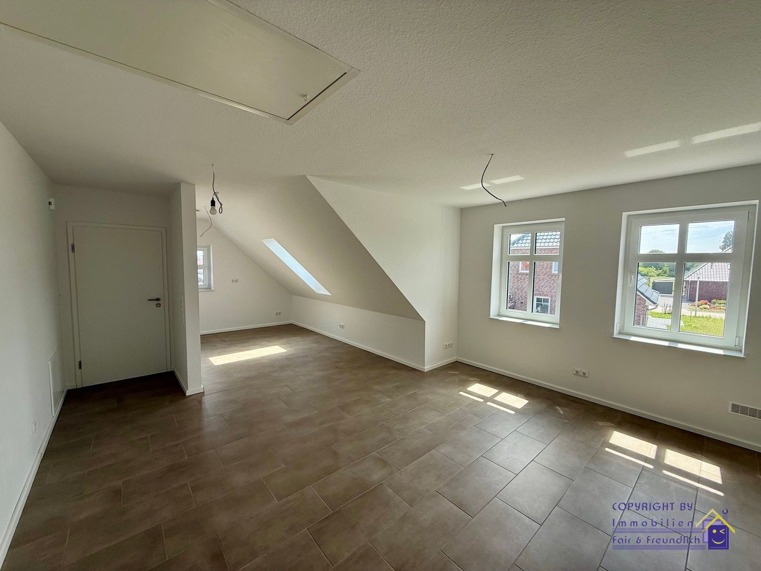 Ein- Zweifamilienhaus in Norden Neubau