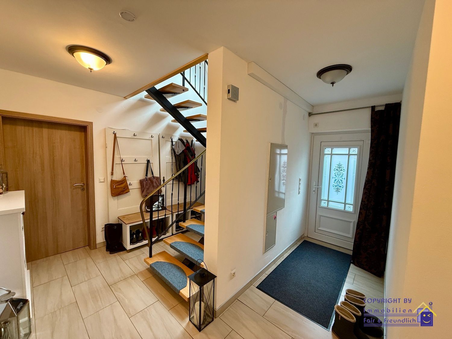 Modernisiertes Einfamilienhaus mit PV-Anlage, Wärmepumpe & modernem Komfort in Papenburg Obenende