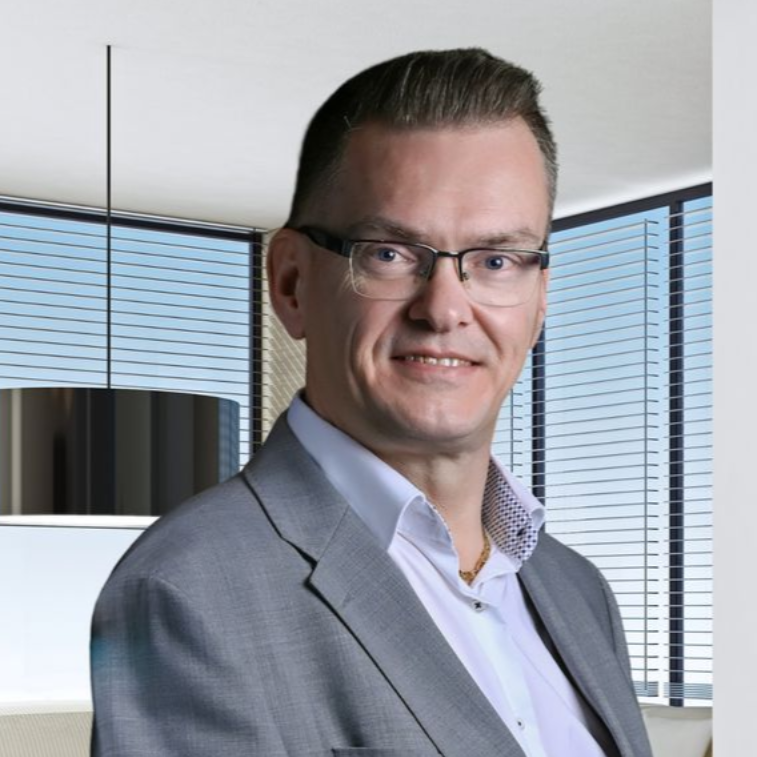 Holger Freerks - Über uns Immobilienmakler für Ostfriesland bei Fair und Freundlich