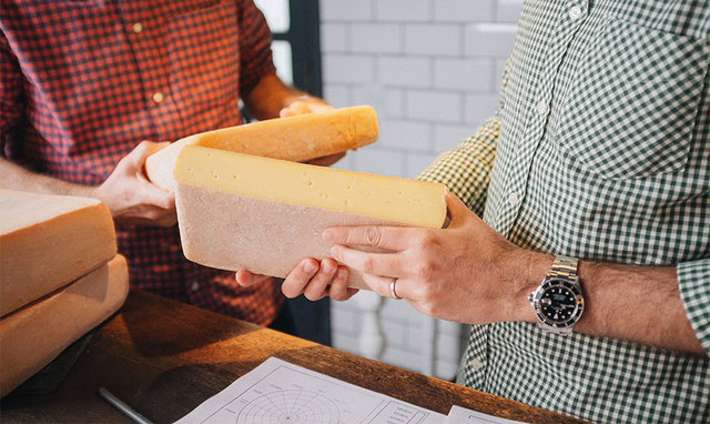 🧀 De volta ao estoque: nosso irresistível Queijo Gorgonzola de