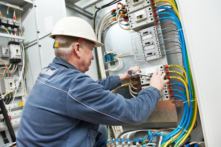 Commercial electrical service