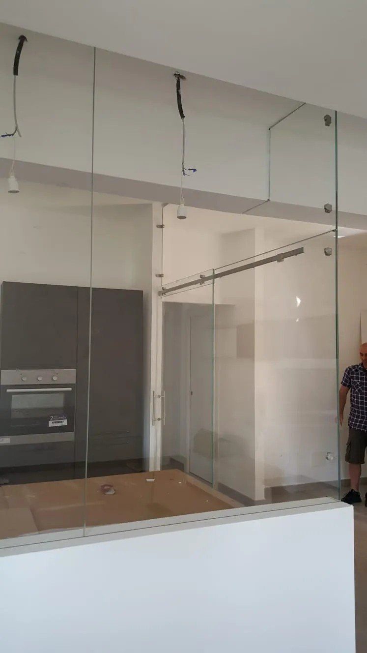 Parete in vetro per casa