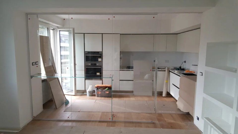 Parete divisoria in vetro per cucina