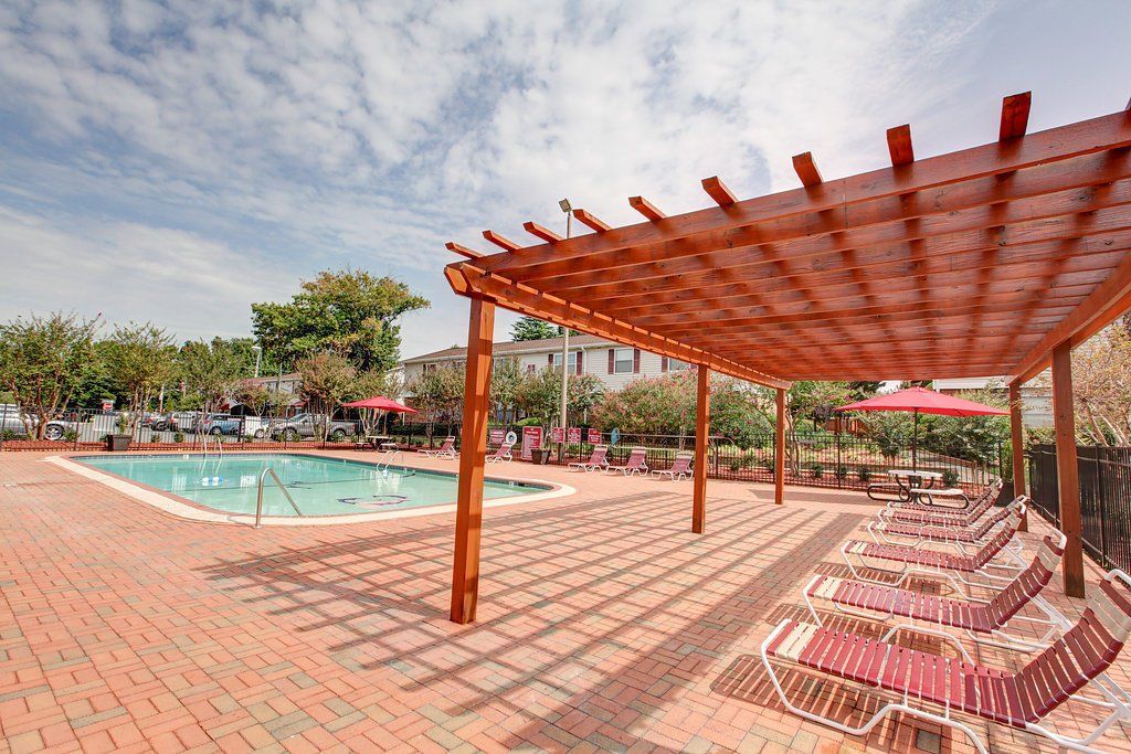 Building Amenity Image Pool