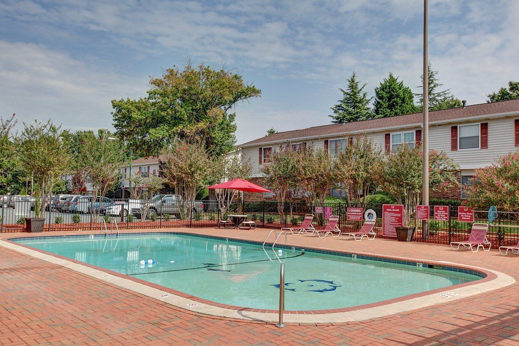 Building Amenity Image Pool