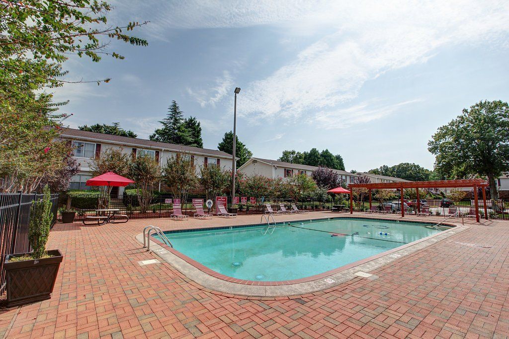 Building Amenity Image Pool