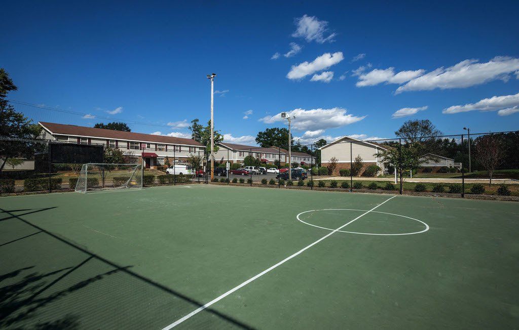 Building Amenity Image Tennis Court