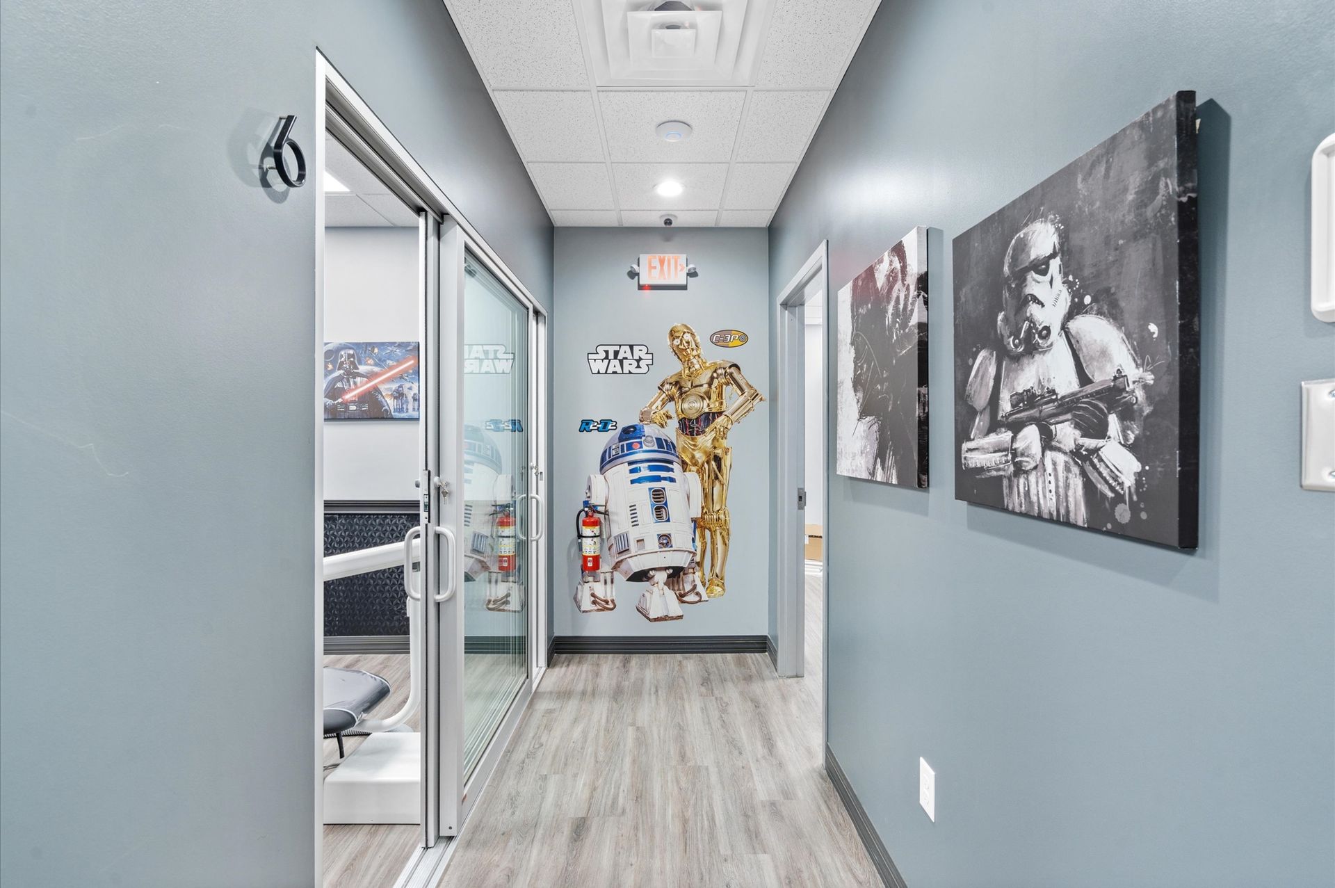 Dental-Space-Houston-Hall-Way