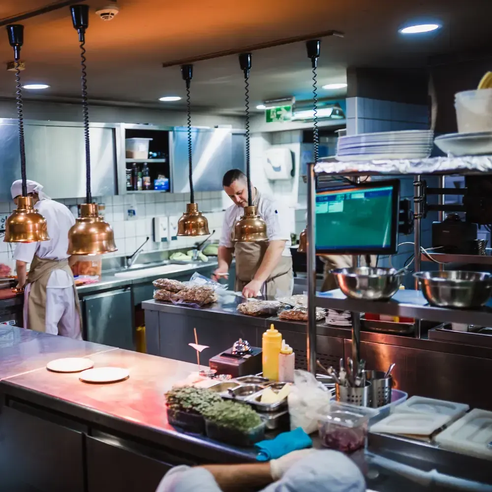 meuble de cuisine professionnelle en inox