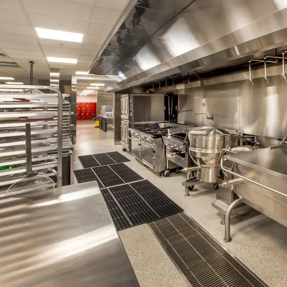 cuisine professionnelle sur mesure en inox