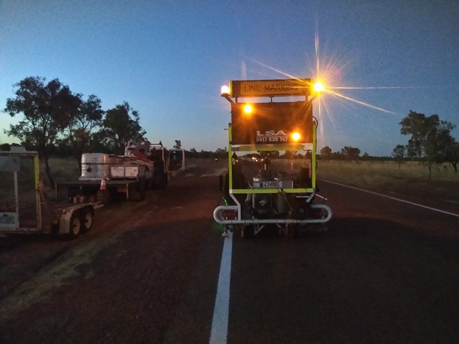 Night works on remote roadway, Far North Queensland FNQ