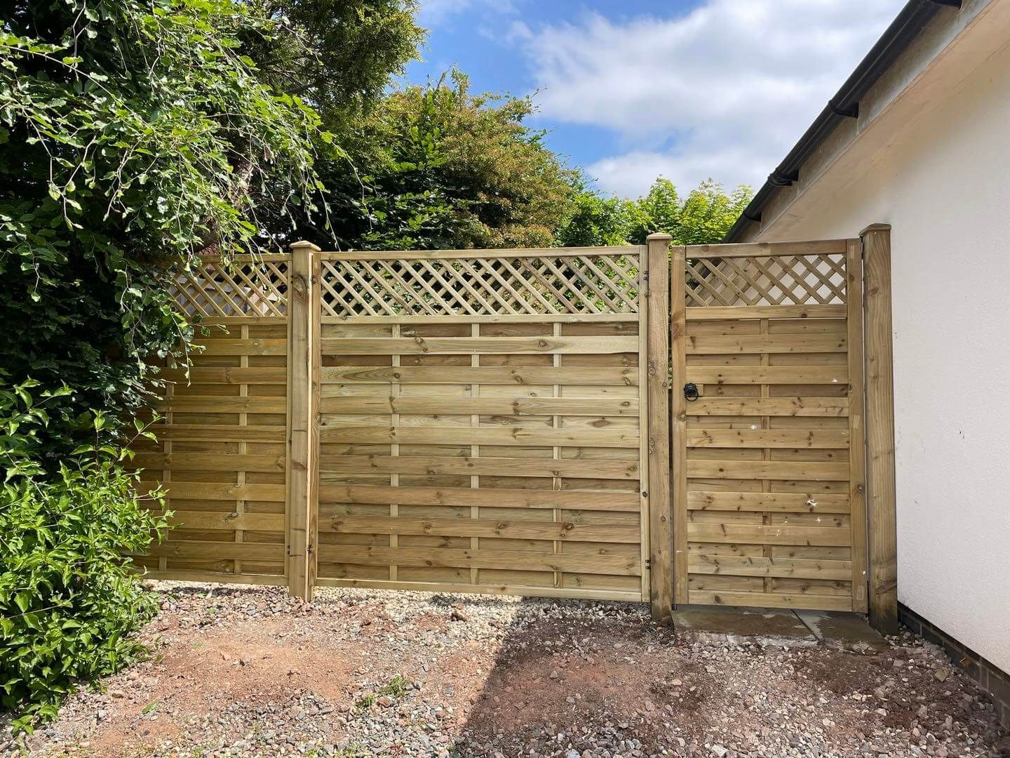 Trellis Fencing | Fence Builders Glasgow