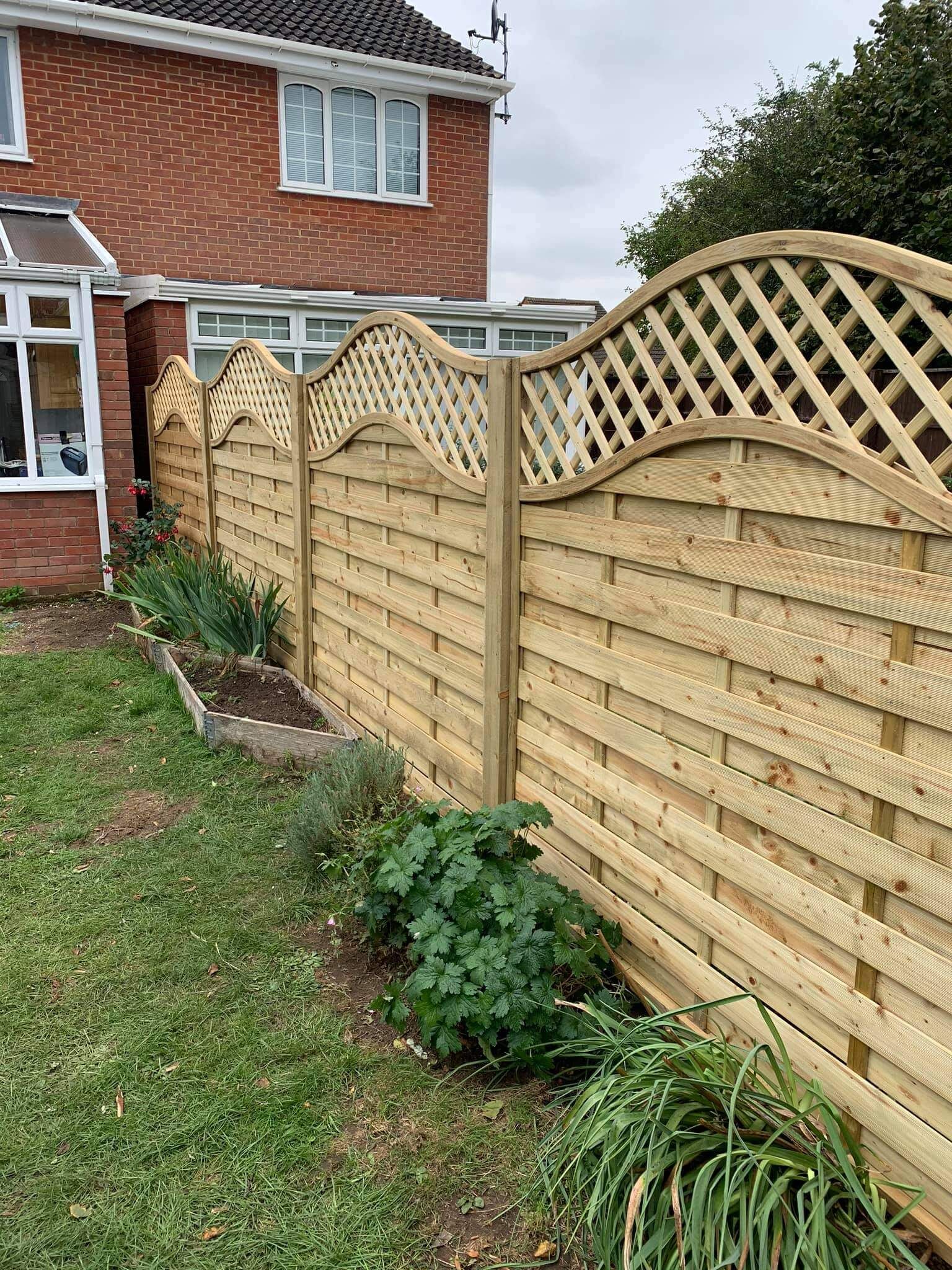 Omega Trellis Fence Panels | Glasgow Fence Experts