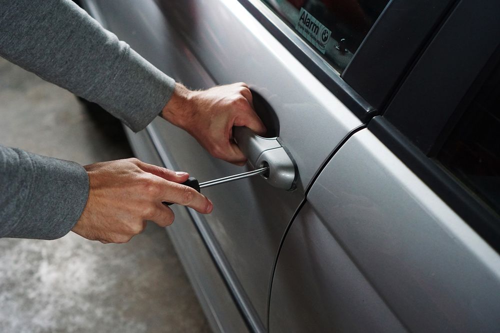 Auto Locksmith Repairing Car Door Lock After Lockout in Nampa, ID