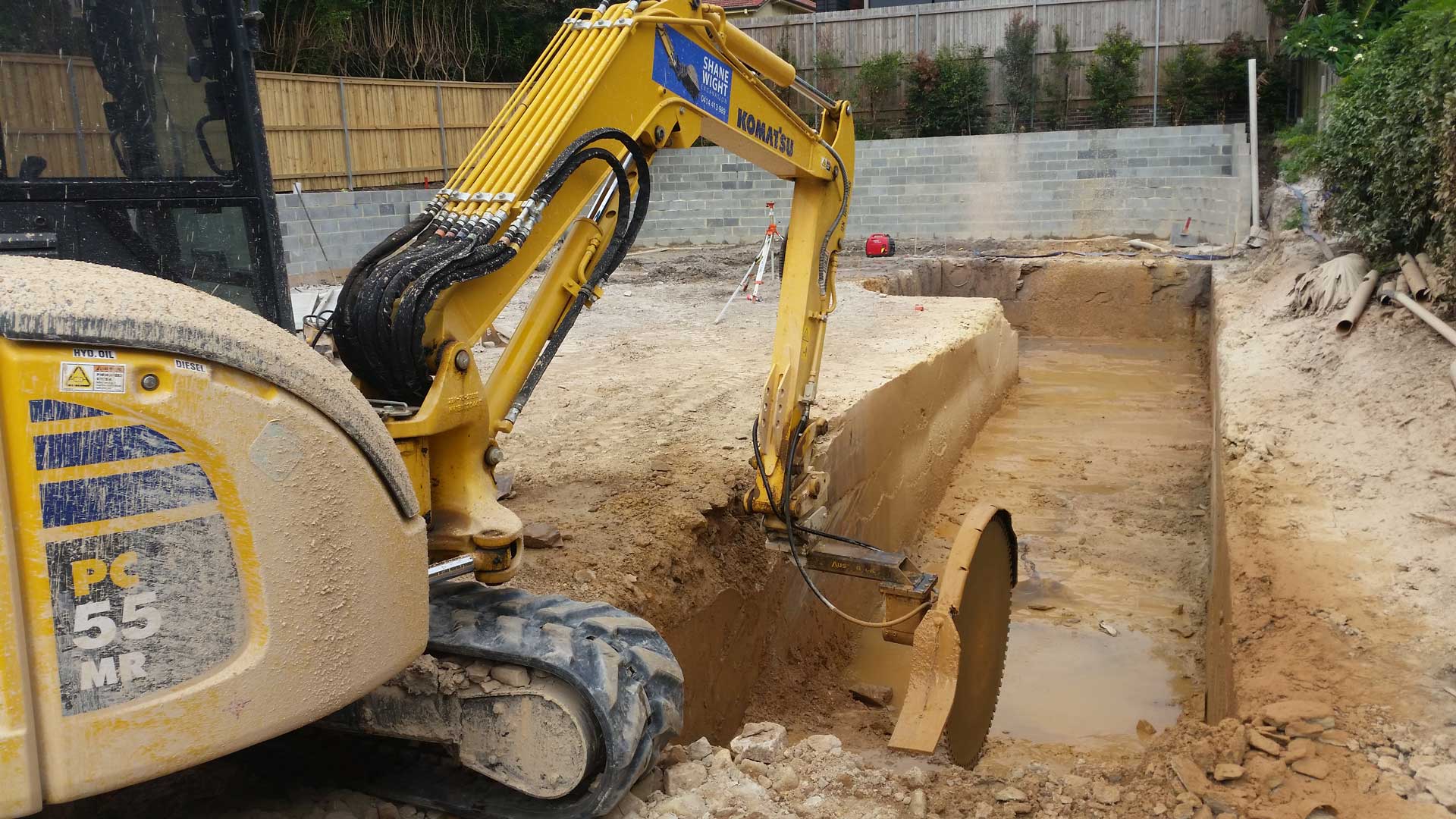 A Yellow Excavator with a Cutting on Their Arm | Belrose, Nsw | Shane Wight Excavation