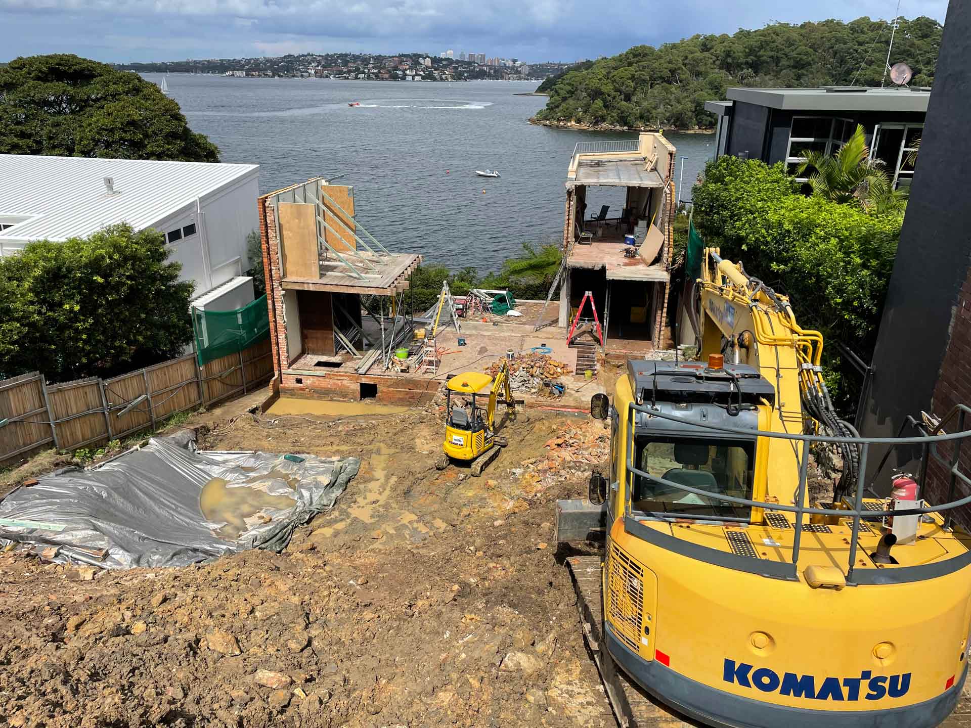 Image of a Working Site with Two Heavy Machine Equipment | Belrose, Nsw | Shane Wight Excavation