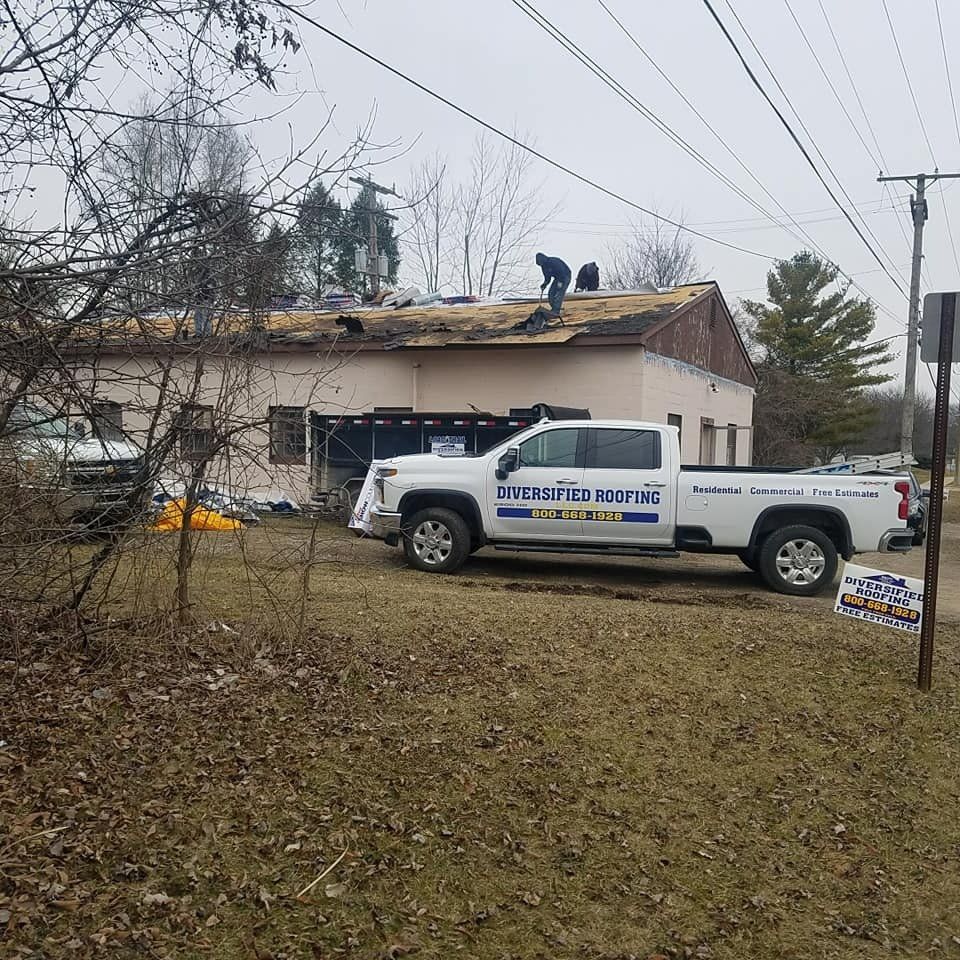 Steel Roof Ripping Off – Saline, MI – Diversified Roofing