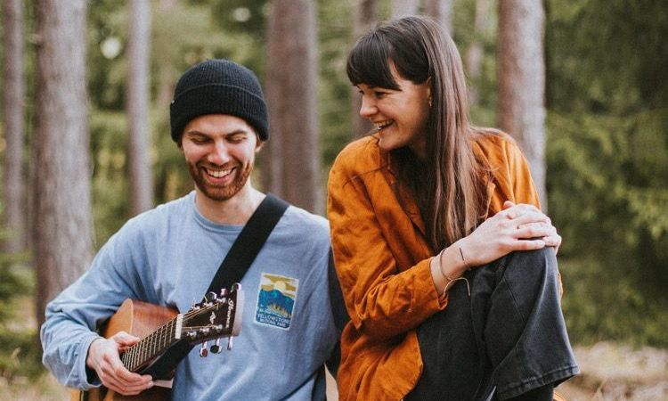 Ines mag's | arbeitet mit RoadtripMusic Tonstudio & Label
