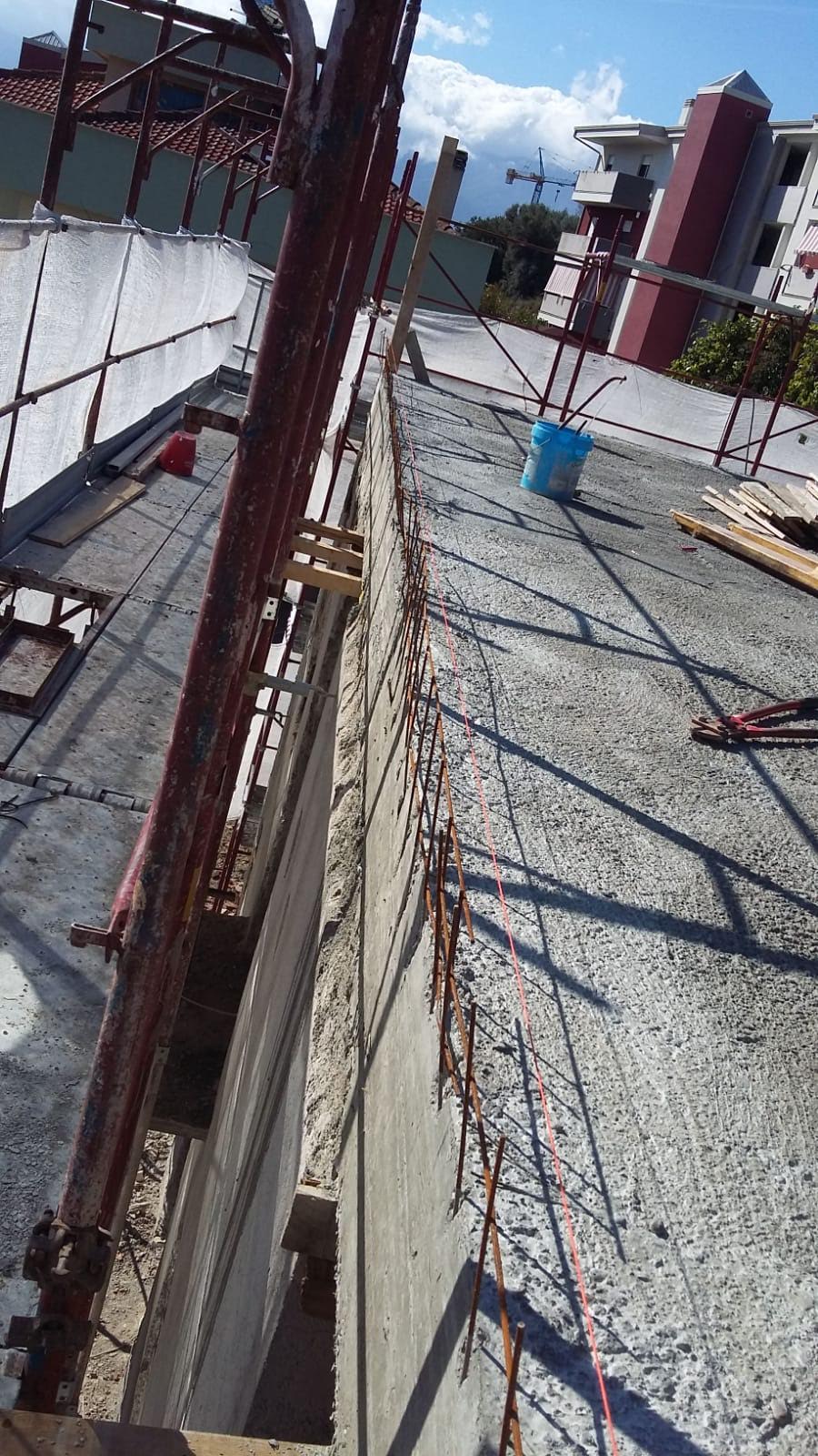 lavori di consolidamento struttura abitativa