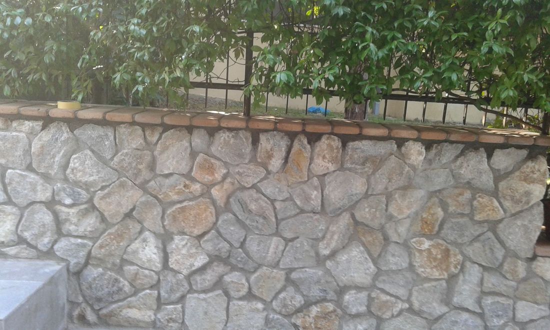 muro in pietra naturale