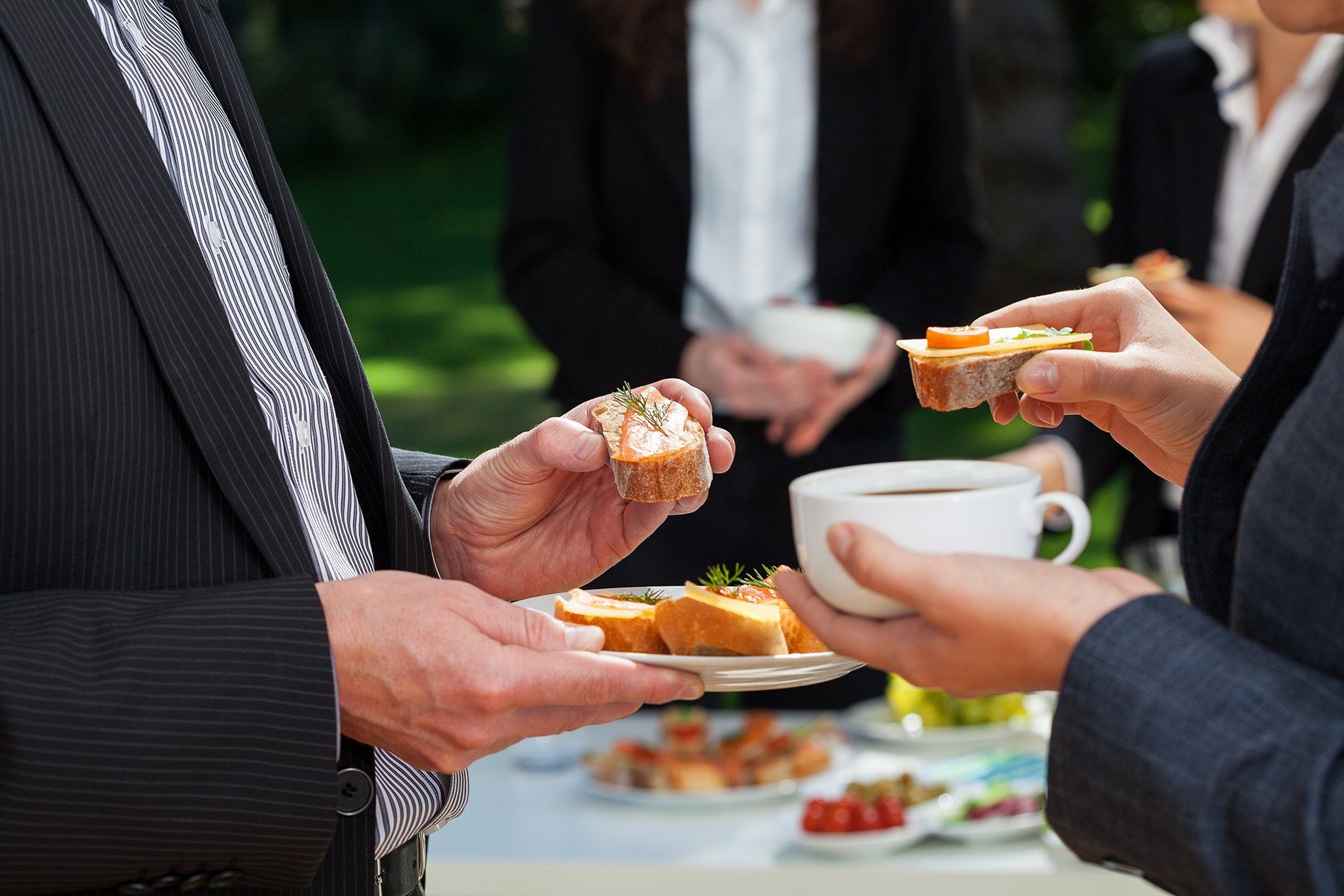 wedding guests enjoying appetizers