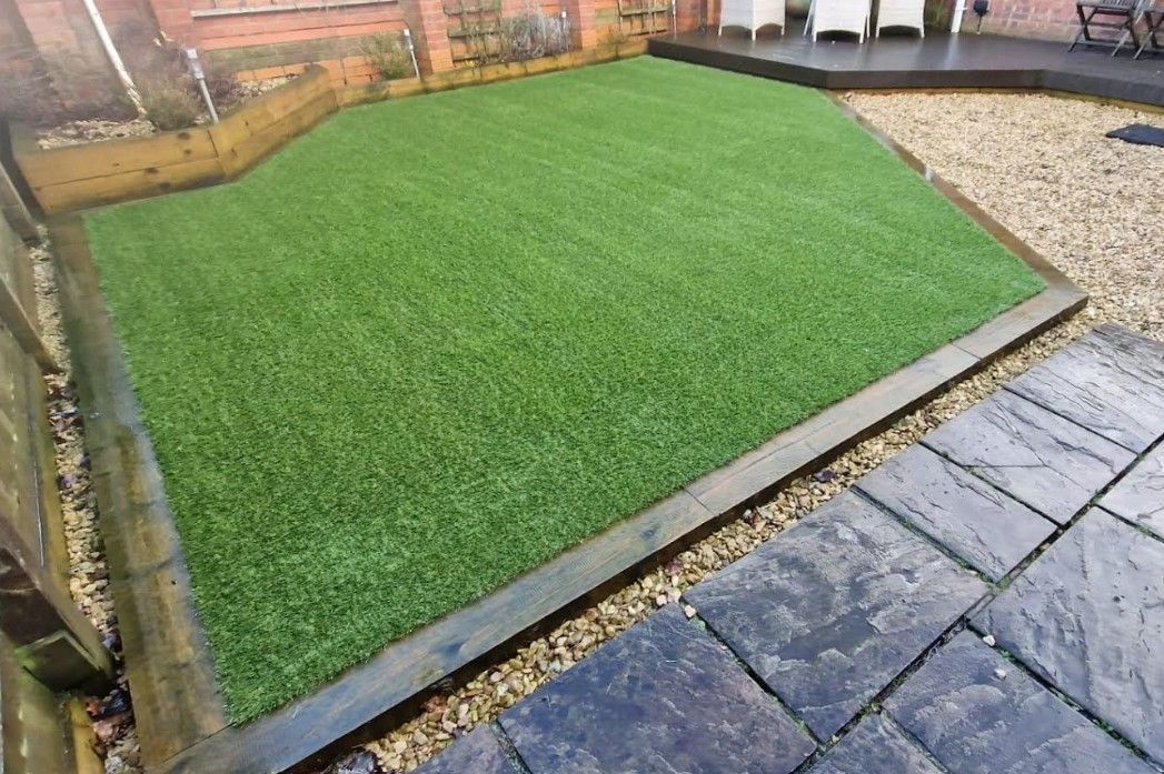 artificial grass reading after fitting of fake lawn in Reading