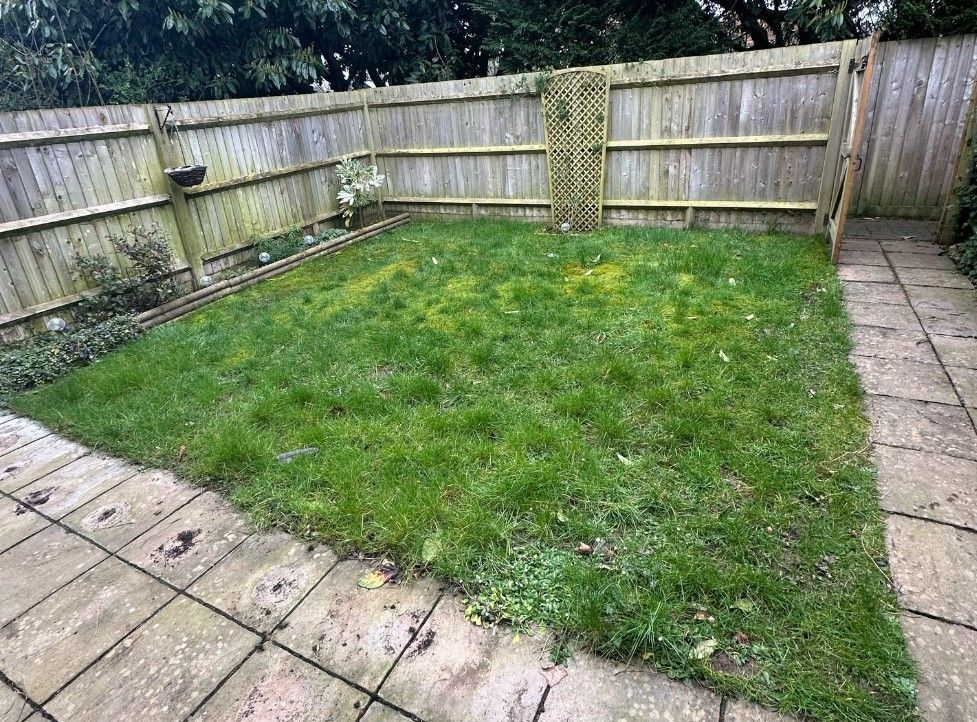 artificial grass reading before replacement of grass for artificial turf in Reading