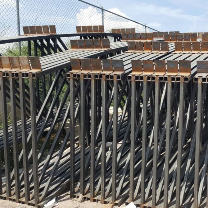 ESTRUCTURAS Y GRUAS KING