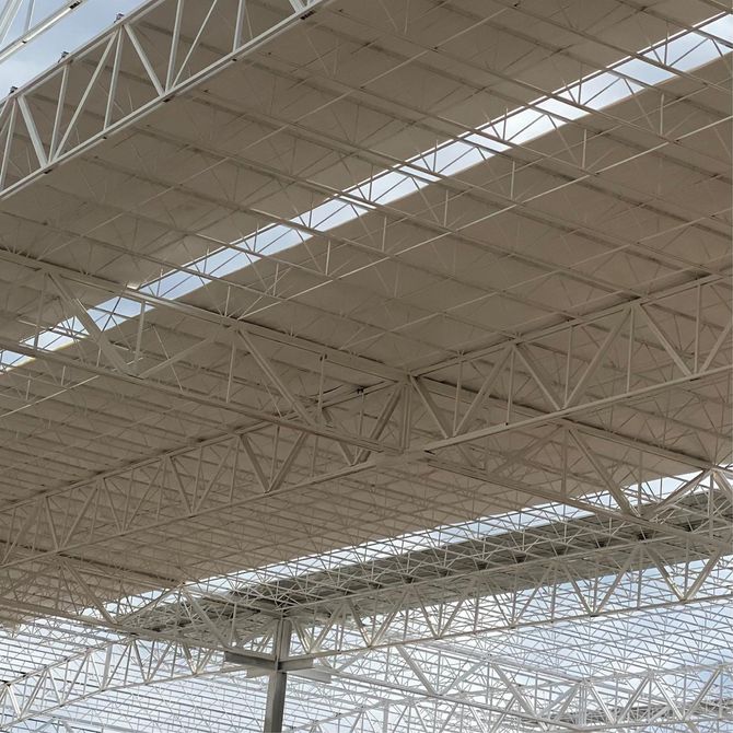 ESTRUCTURAS Y GRUAS KING