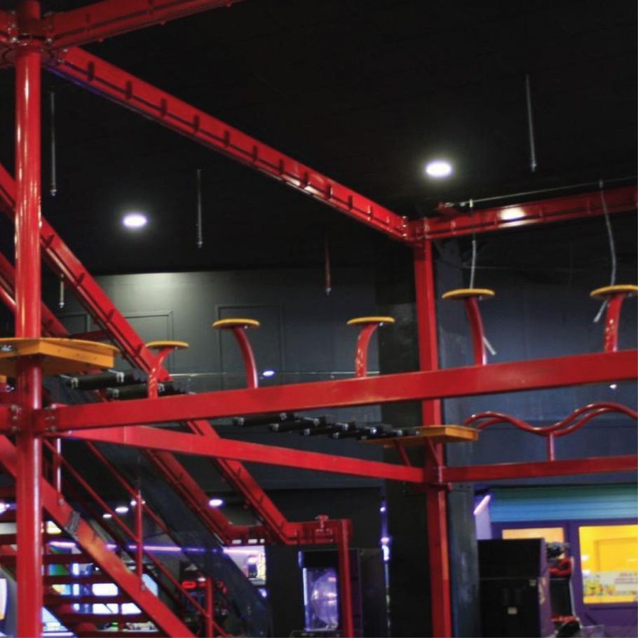 ESTRUCTURAS Y GRUAS KING