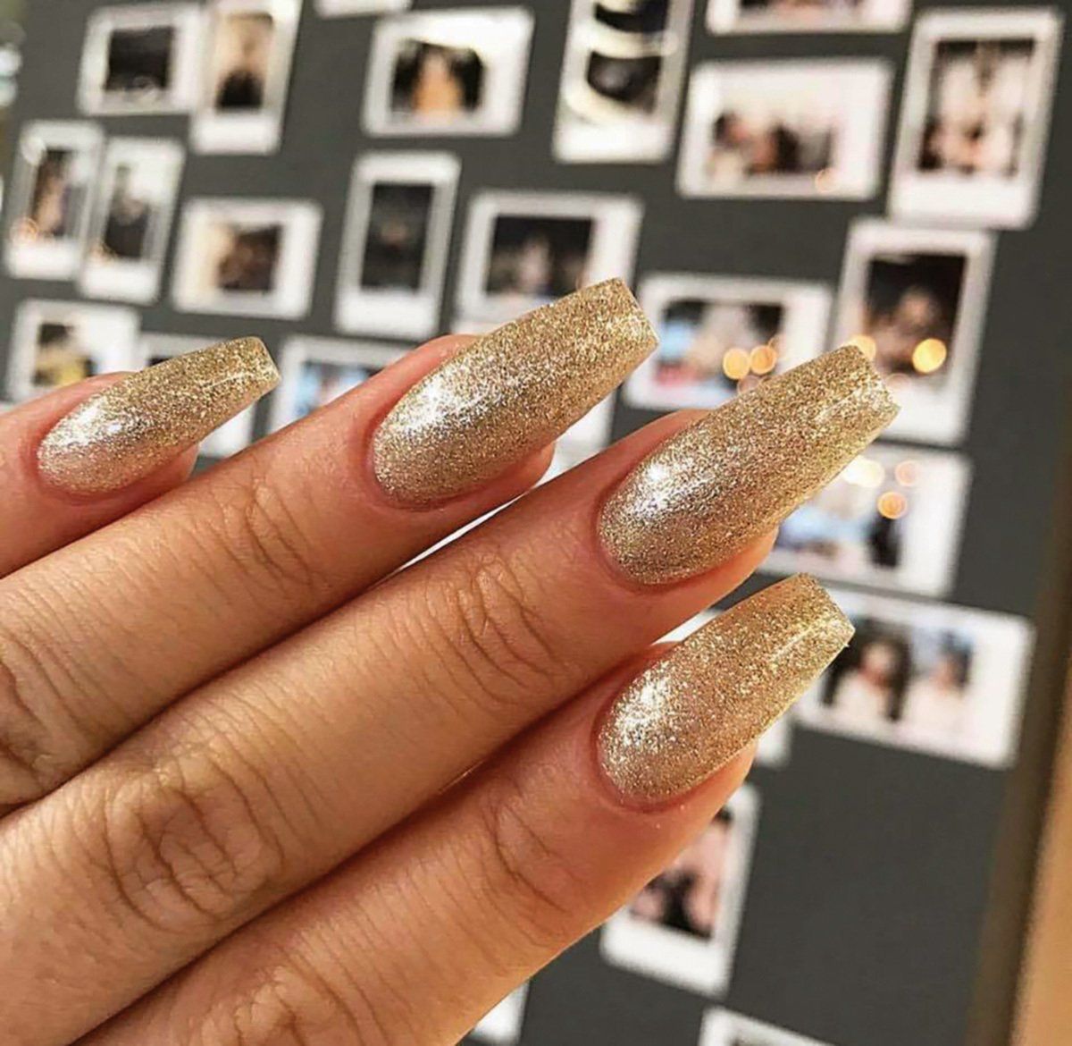 The GelBottle gold glitter from Beautiful beauticians