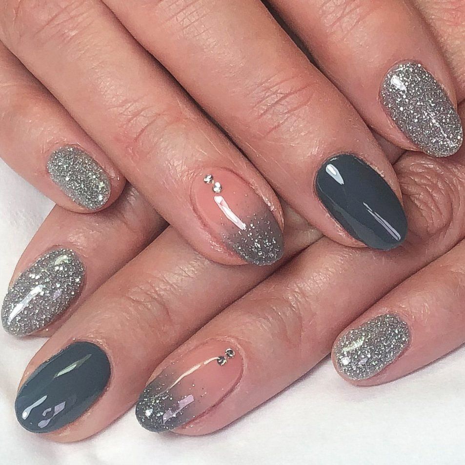 Ombre nails by Beautiful in Hampshire