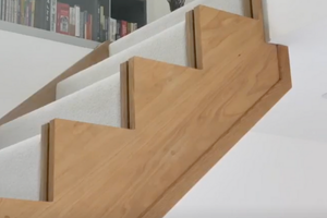 Bespoke cut string staircase