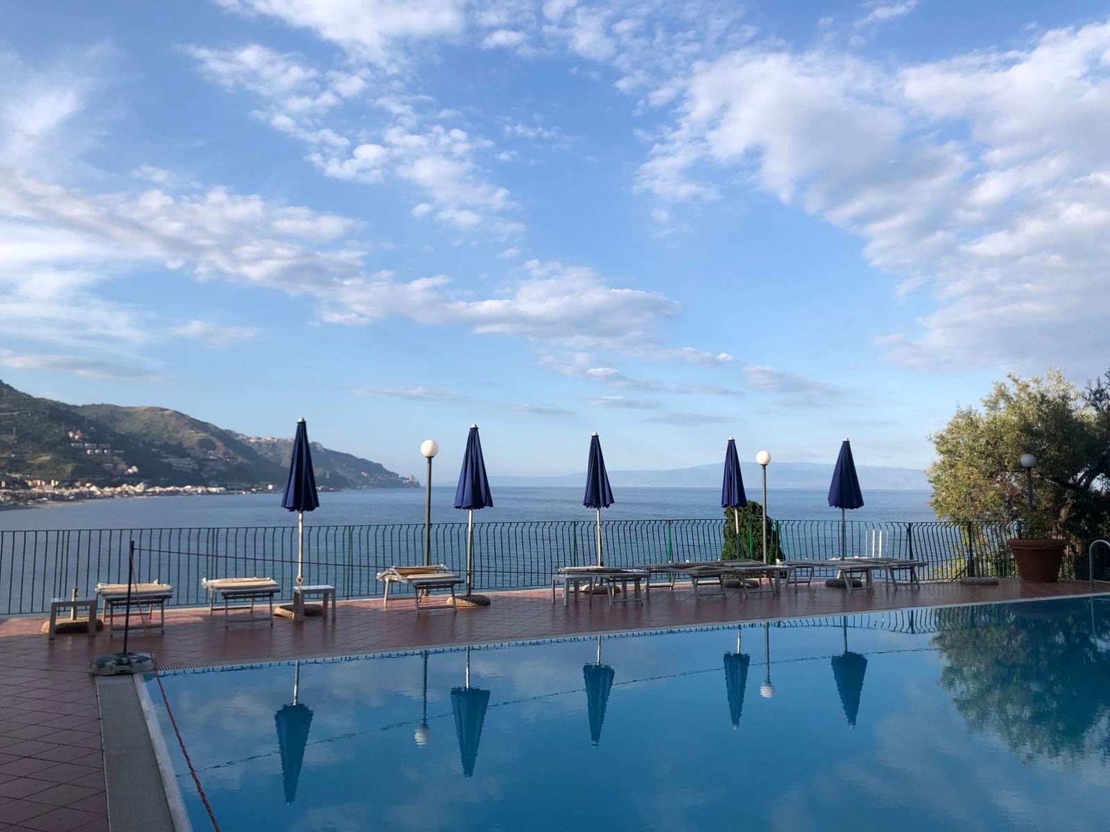 piscina Bay Palace Hotel