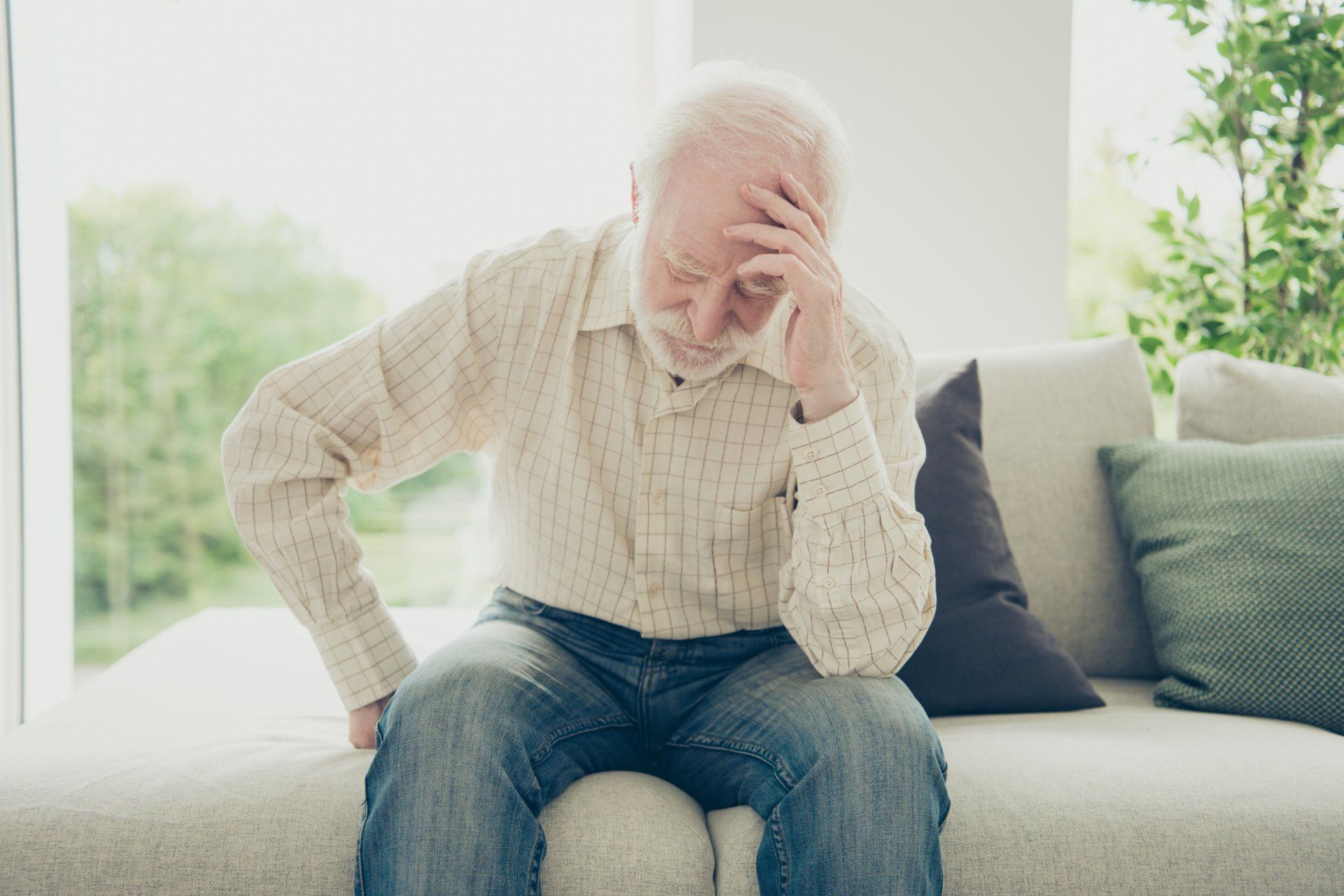 Old Man with Headache — Mesa, AZ — Noble Hospice and Palliative Care
