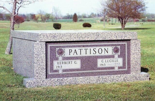 Mausoleums Made With Rock Texture | Worcester, MA | Rex Monuments