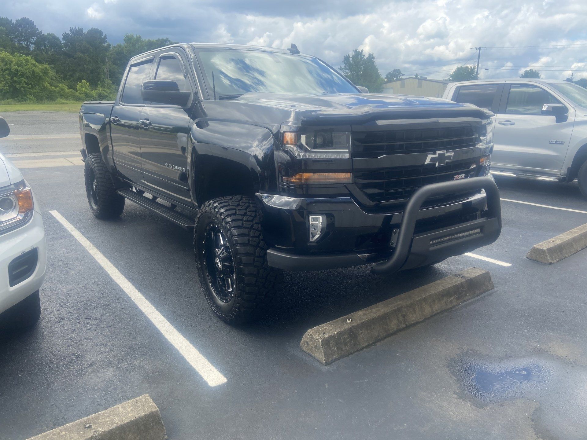 bumper with led lights on chevy truck