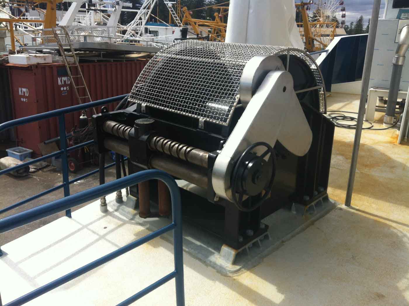 10 tonne hydraulic trawl winch with spooling