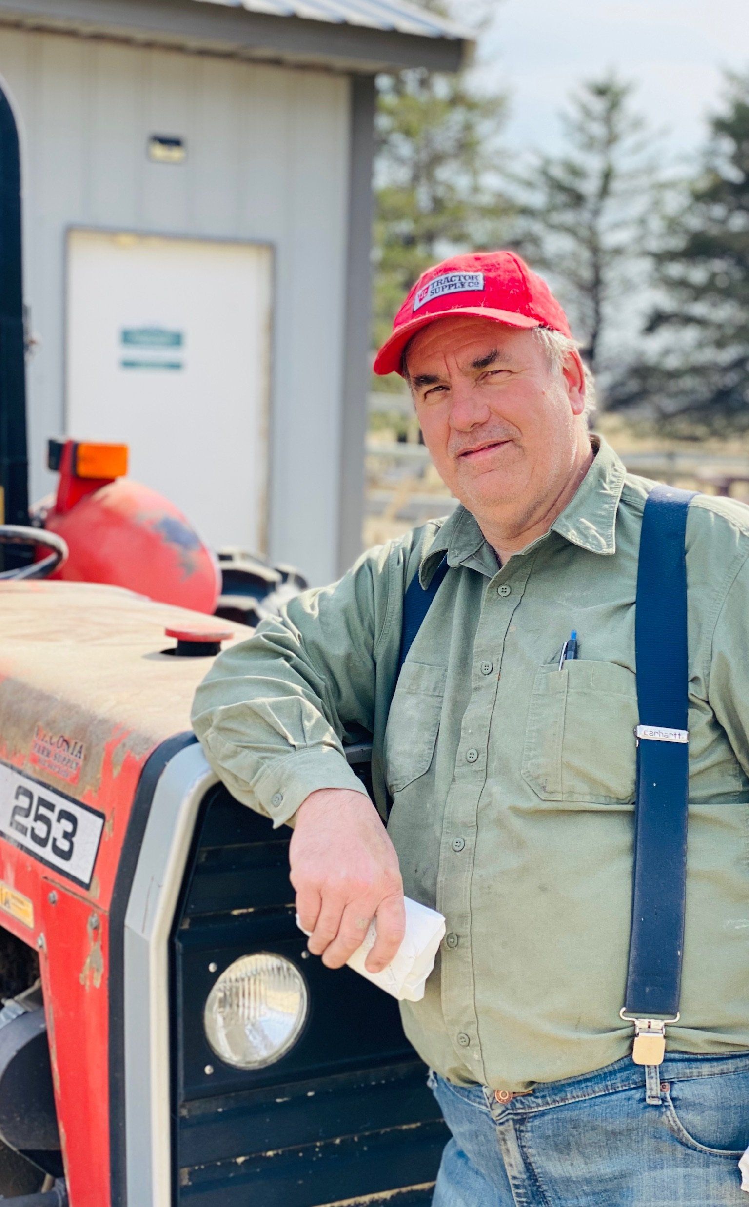 Thomas Rivers RCR Organic Feed Store