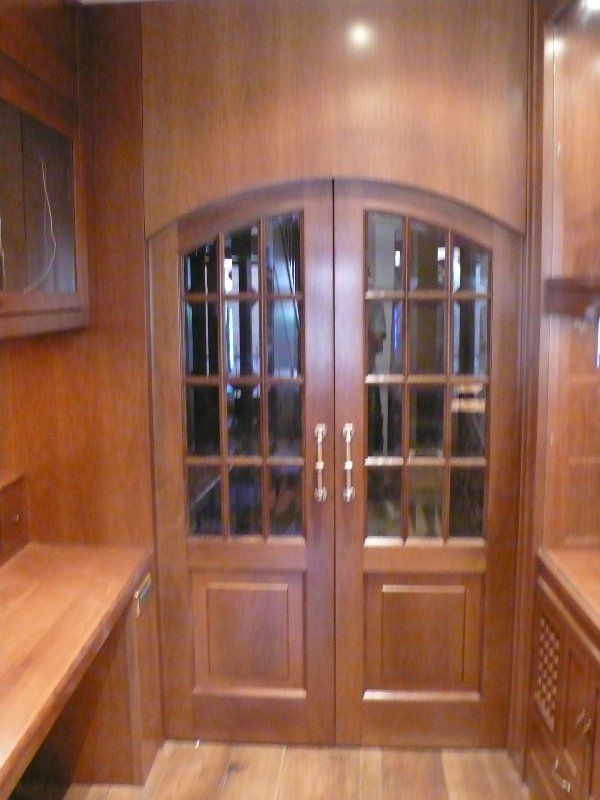 porta in legno e vetro