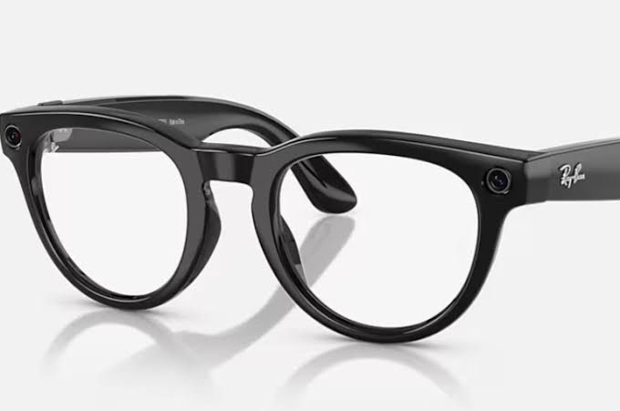 Tools and equipment for low vision patient