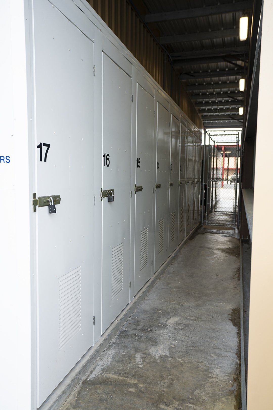 Diplomat RV & Boat Storage Cape Coral & Fort Myers, FL No Finer