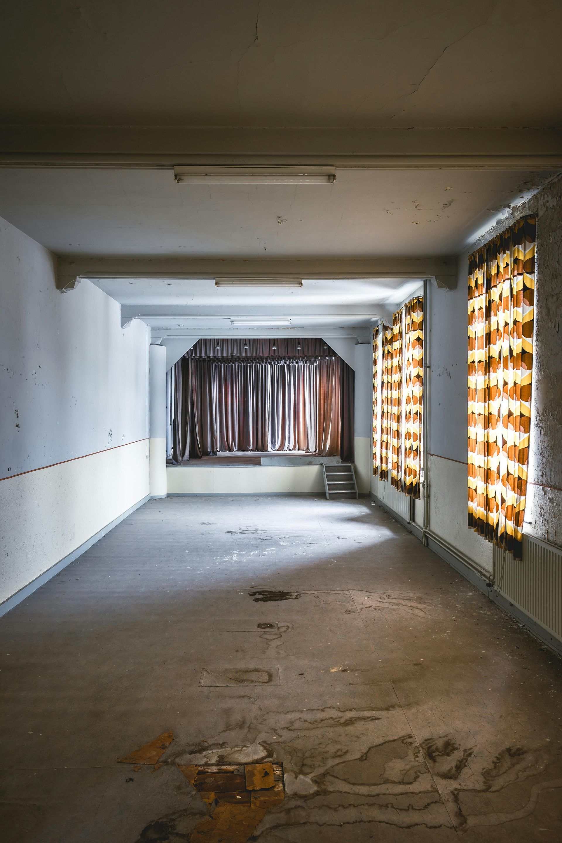 Canada, Granville, Island, verval, onderhoud, achterstallig, artiesten, gichtgetimmerd.