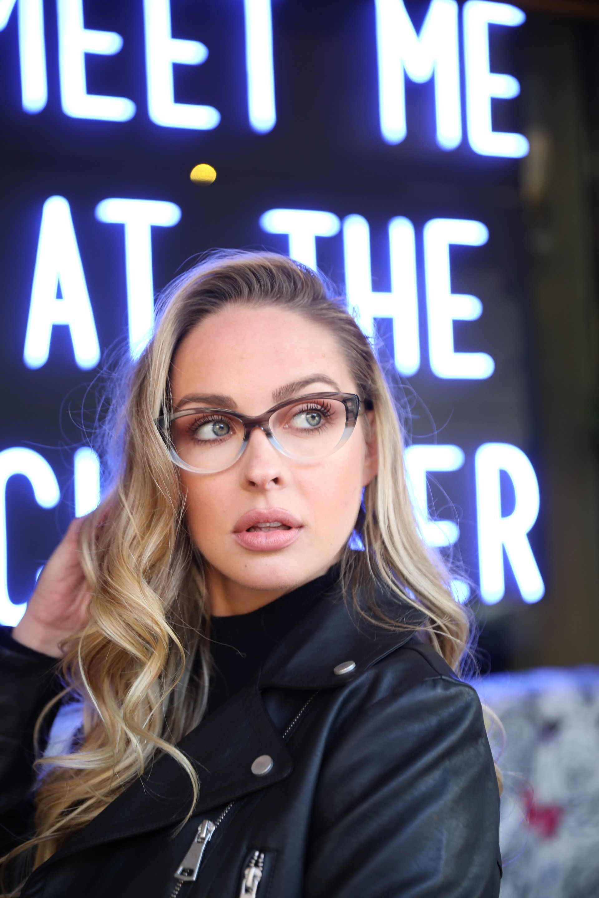 Elevate your look by choosing the best glasses for the shape of your face.