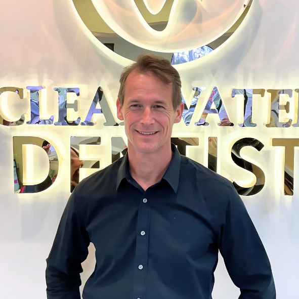 Jonathan Arn Office Manager