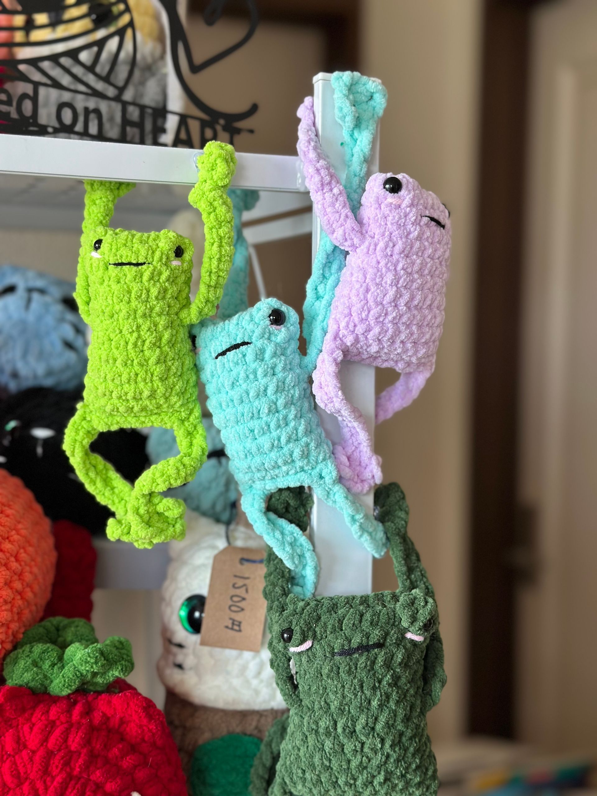 Leggy Frogs – Handmade Amigurumi Plush with Magnetic Limbs
